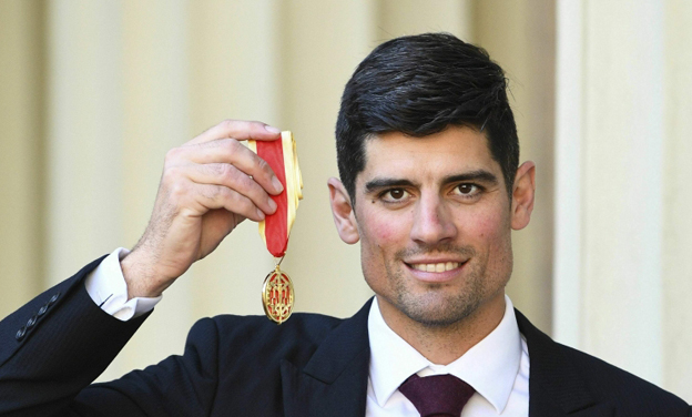 alastair cook recives knighthood