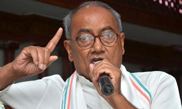 pulwama attack is a accident only, says digvijay singh and dares to pm to fare file against him