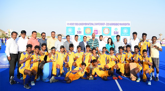 odisha junior hockey team played well, won the title.