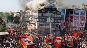 fire at surat, 19 dead