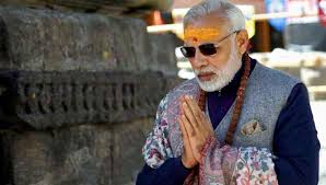 modi offer prayer in kedarnath