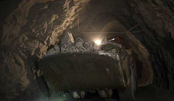 9 killed in china mines