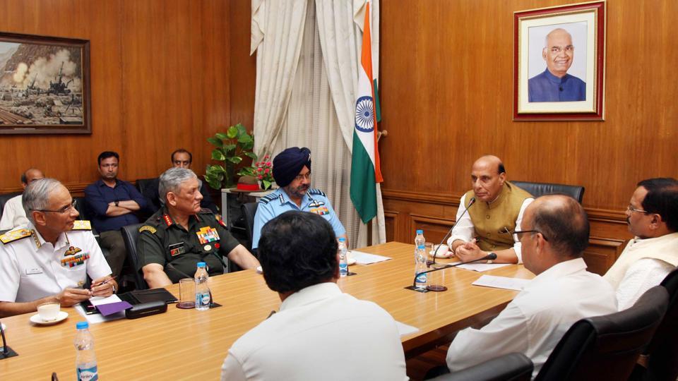defence-minister-rajnath-singh_to visit siache