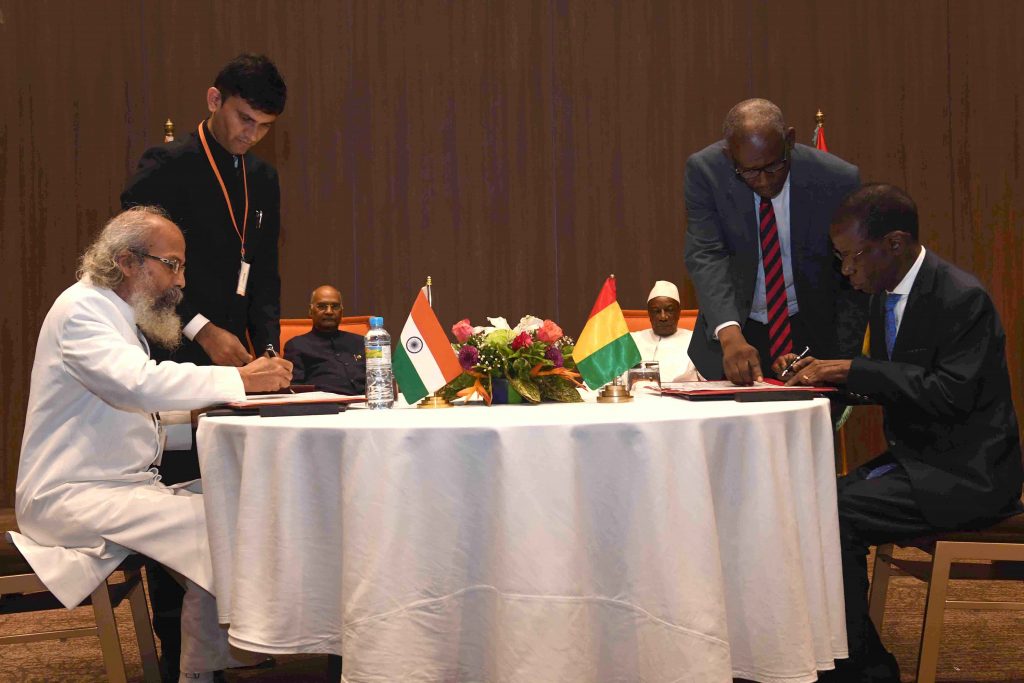 Union Minister of State for Animal Husbandry, Dairy and Fisheries and Micro, Small and Medium Enterprises Pratap Chandra Sarangi signing the bilateral agreements at Hotel Sheraton Grand in Conakry, Republic of Guinea in presence of President Ram Nath Kovind and President of Republic of Guinea