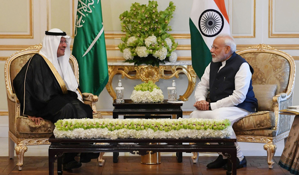 RIYADH, OCT 29 (UNI):-Prime Minister, Narendra Modi meeting the Minister of Energy, Prince Abdulaziz bin Salman Al Saud, in Riyadh, Saudi Arabia on Tuesday.UNI PHOTO-8F