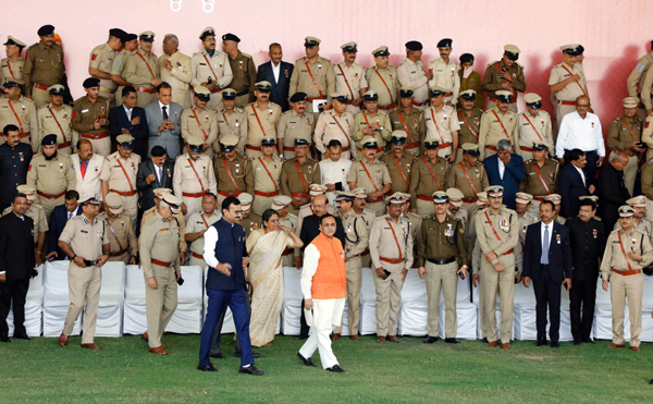 AHMEDABAD, NOV 28 (UNI) Gujarat Chief Minister Vijay Rupani at a medal distribution ceremony in Ahmedabad on Thursday. 168 police officers honoured with the medals. UNI PHOTO-64U