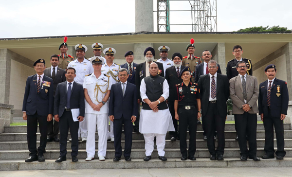 SINGAPORE, NOV 20 (UNI):- Defence Minister Rajnath Singh at Kranji War Memorial in Singapore on Wednesday.UNI PHOTO-8F