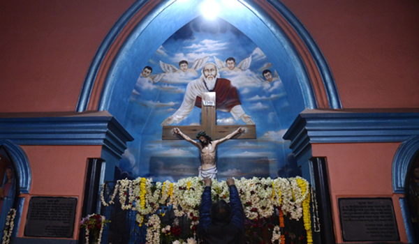 Kolkata: People attend a midnight mass in Kolkata church on Christmas, on Dec 25, 2019. (Photo: Kuntal Chakrabarty/IANS)