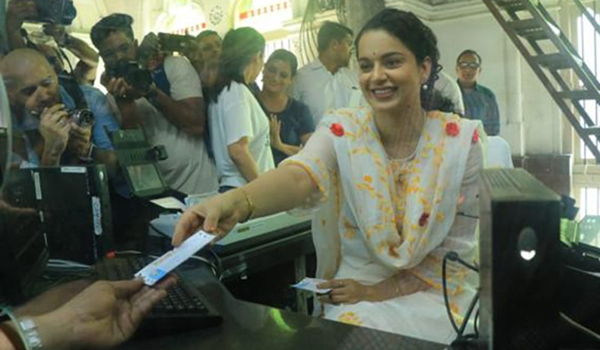 Mumbai: Actress Kangana Ranaut issues tickets at the Chhatrapati Shivaji Maharaj Terminus ahead of the trailer launch of her upcoming film "Panga", in Mumbai on Dec 23, 2019. (Photo: IANS)
