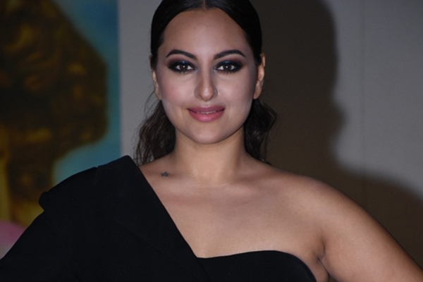 Mumbai: Actress Sonakshi Sinha during actress Saiee Manjrekar's birthday celebrations in Mumbai on Dec 23, 2019. (Photo: IANS)