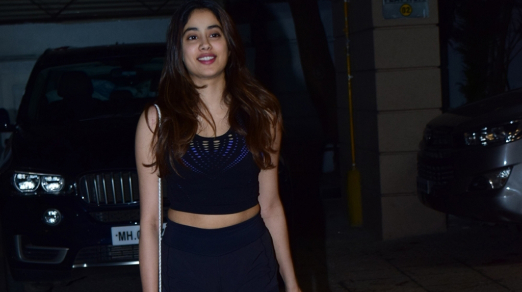 Mumbai: Actress Janhvi Kapoor seen at Juhu in Mumbai on Jan 26, 2020. (Photo: IANS)