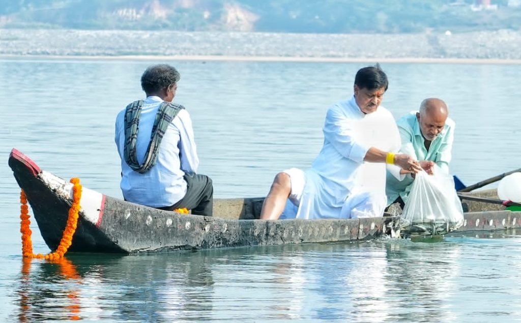 ନଦୀରେ କାହିଁକି ମାଛ ଯାଅଁଳ ଛାଡିଲେ କୃଷି ଓ ମତ୍ସ୍ୟ ବିକାଶ ମନ୍ତ୍ରୀ ରାଜା ସ୍ବାଇଁ FishCulture