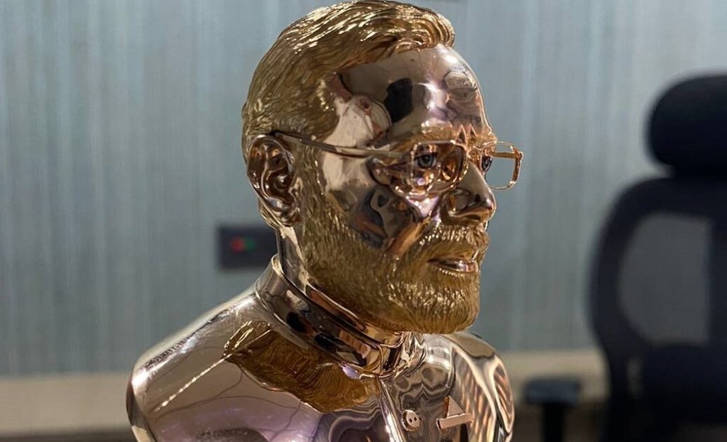 Gold Statue of Modi