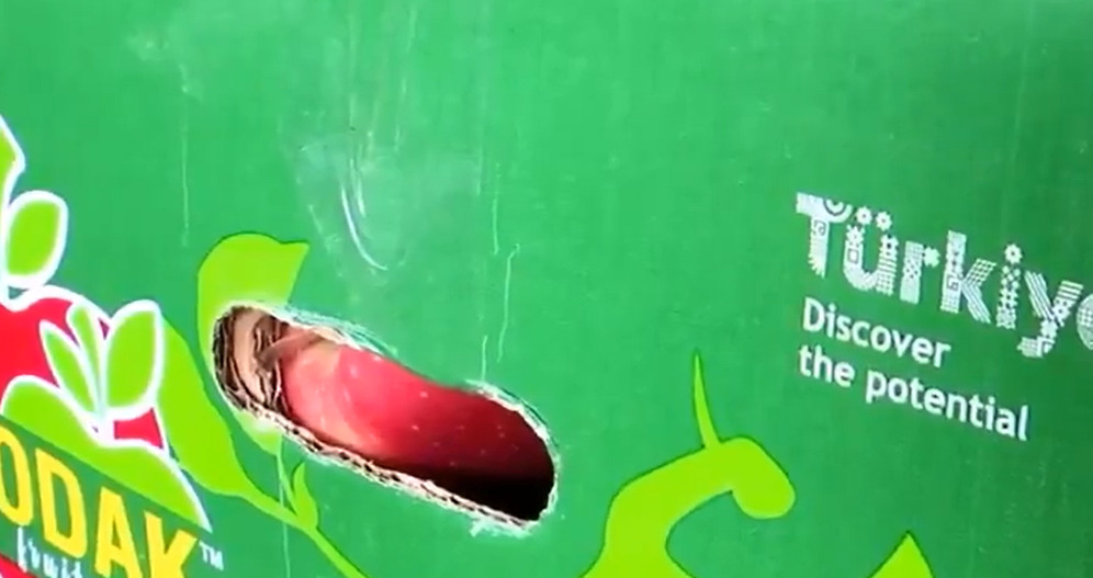 Ban Turkey Apples
