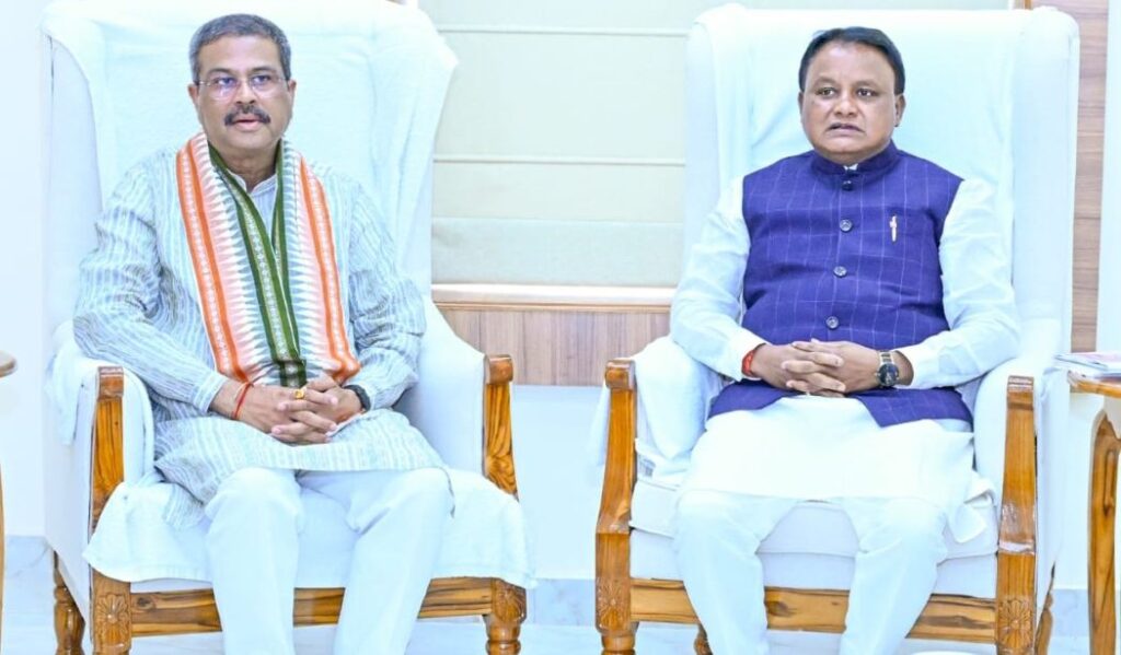 ମୁଖ୍ୟମନ୍ତ୍ରୀଙ୍କ ବାସଭବନ