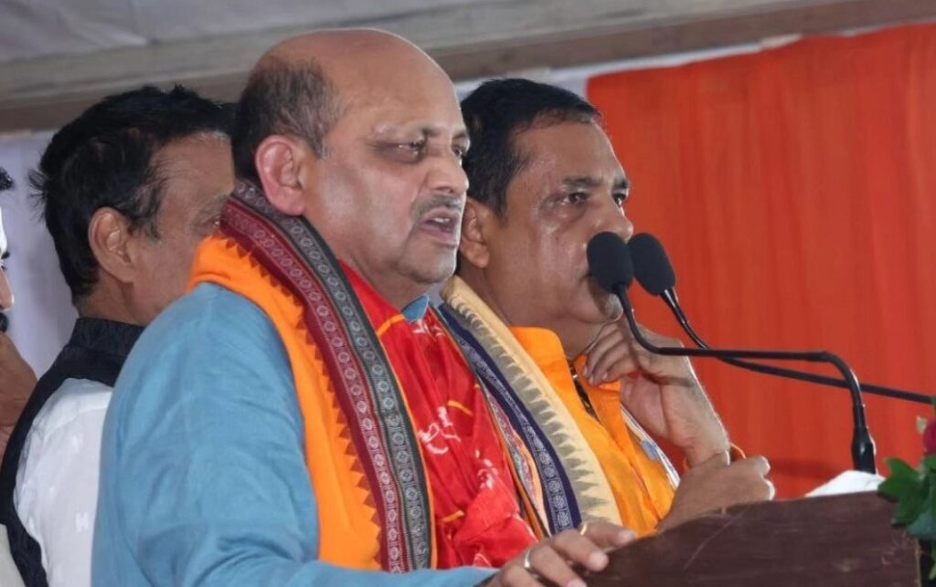 କେନ୍ଦ୍ରୀୟ ପର୍ଯ୍ୟବେକ୍ଷକ