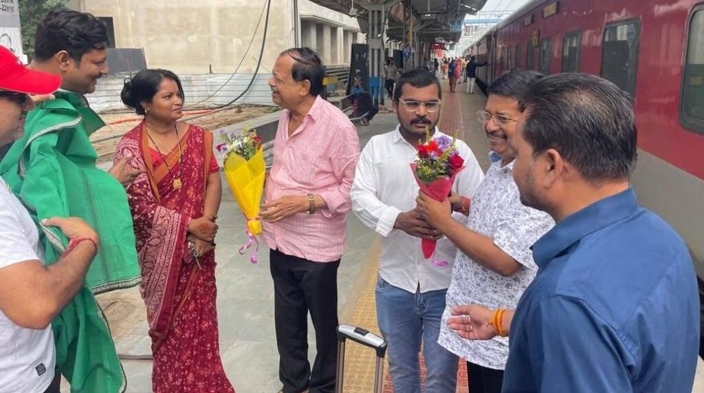 ନିଜ ପ୍ରାର୍ଥୀ ବିଜେପି ପଳାଇଯିବା