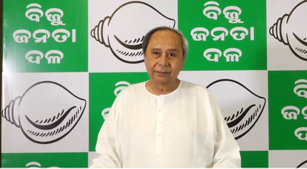 ପ୍ରଚାର ଶେଷ ହେବାର କିଛି ସମୟ ପୂର୍ବରୁ ନୂଆପଡାବାସୀଙ୍କୁ ନବୀନ ଦେଲେ ବାର୍ତ୍ତା, ମନମୋହନଙ୍କ କାଉଣ୍ଟର ପ୍ରଚାର ଶେଷ