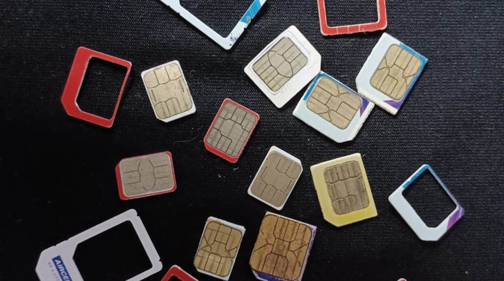 Mobile Customer: ମୋବାଇଲ ଗ୍ରାହକମାନଙ୍କୁ ସରକାର କଲେ ସଚେତନ, ବ୍ୟବହାର ନ କରିବାକୁ ପରାମର୍ଶ Mobile Customer