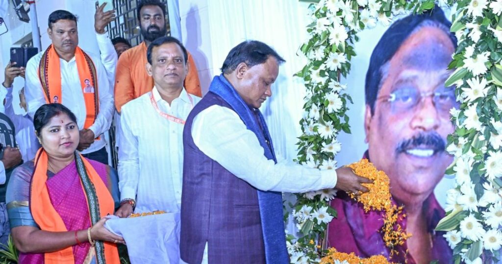 ପୂର୍ବତନ ମନ୍ତ୍ରୀ