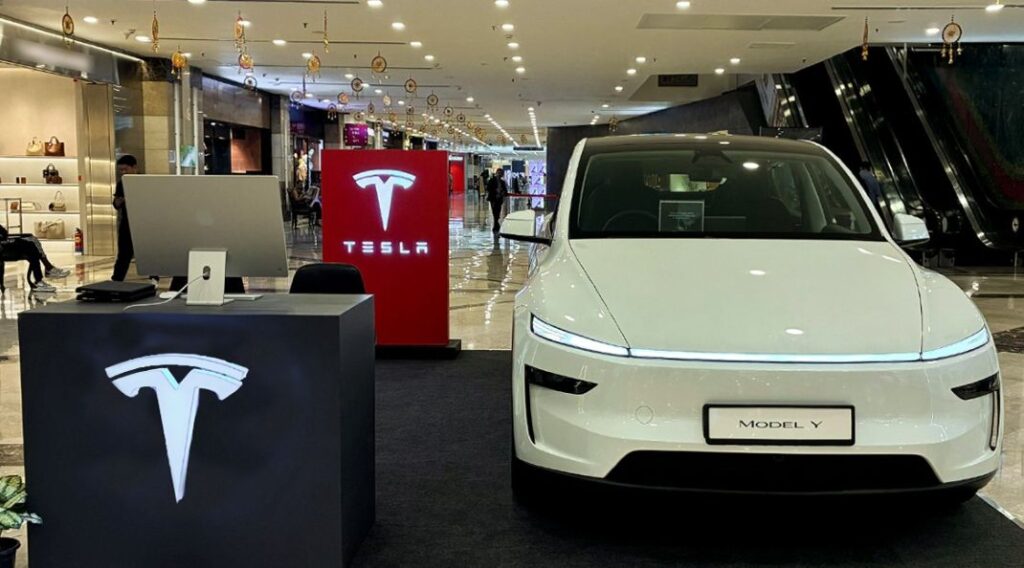 Tesla in Gurugram: ଭାରତରେ ପୁଣି ଏକ ସୋ ରୁମ ଖୋଲିବ ଆମେରିକା କାର କଂପାନୀ ଟେସଲା Tesla in Gurugram