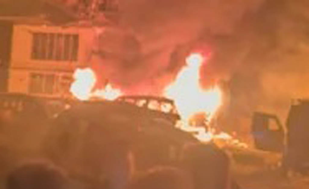 କାଶ୍ମୀରର ନୌଗାମ ବିସ୍ଫୋରଣରେ ନଅ ଜଣଙ୍କ ମୃତ୍ୟୁ, କାରଣ କହିଲା କହିଲା ଗୃହ ମନ୍ତ୍ରଣାଳୟ? କାଶ୍ମୀରର ନୌଗାମ ବିସ୍ଫୋରଣରେ ନଅ ଜଣଙ୍କ ମୃତ୍ୟୁ, କାରଣ କହିଲା କହିଲା ଗୃହ ମନ୍ତ୍ରଣାଳୟ?