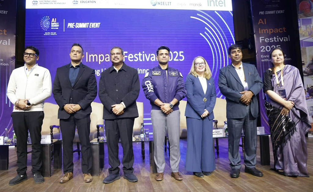 ଏଆଇ ଇମ୍ପାକ୍ଟ ଫେଷ୍ଟିଭାଲ – ୨୦୨୫ କେନ୍ଦ୍ରମନ୍ତ୍ରୀଙ୍କ ଦ୍ୱାରା ଉଦଘାଟିତ ଏଆଇ ଇମ୍ପାକ୍ଟ ଫେଷ୍ଟିଭାଲ - ୨୦୨୫