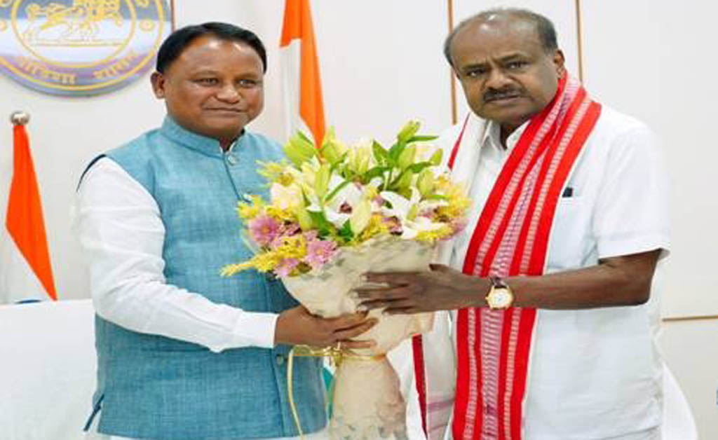 ଭୁବନେଶ୍ୱରରେ ଦୁଇ ଦିନିଆ ଚିନ୍ତନ ଶିବିରରେ ଅଧ୍ୟକ୍ଷତା କରିବେ କେନ୍ଦ୍ରମନ୍ତ୍ରୀ ଏଚ୍ ଡି କୁମାରସ୍ୱାମୀ ଏଚ୍ ଡି କୁମାରସ୍ୱାମୀ