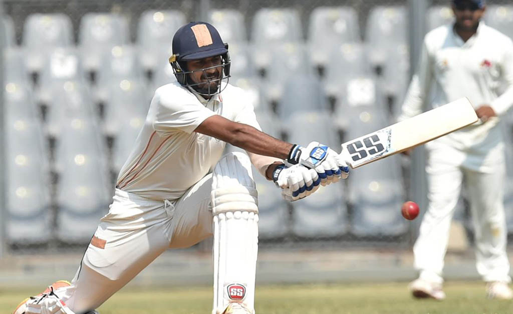 ପୁଣି ଥରେ ଟିମ୍ ଇଣ୍ଡିଆ ଜର୍ସିରେ ଦେଖାଯିବେ?: ଦ୍ୱିଶତକୀୟ ପାଳି ଖେଳି ବିପର୍ଯ୍ୟୟ ସୃଷ୍ଟି କଲେ ଏହି ଅଲରାଉଣ୍ଡର ଦୀପକ ହୁଡା