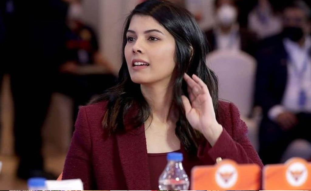 ଦଳର ନାମ ପରିବର୍ତ୍ତନ କଲେ ସନରାଇଜର୍ସ ହାଇଦ୍ରାବାଦ ମାଲିକ କାବ୍ୟା ମାରାନ୍: ଜାଣନ୍ତୁ ନୂଆ ନାମ କ’ଣ? କାବ୍ୟା ମାରାନ୍