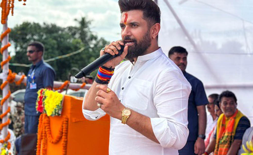 ଜାତି ଏବଂ ଧର୍ମ ଆଧାରରେ ସେନାକୁ ବିଭାଜିତ କରିବା ଗଣତନ୍ତ୍ର ପାଇଁ ଏକ ଦୁଃଖଦ ଘଟଣା: ଚିରାଗ ପାସୱାନ ଚିରାଗ ପାସୱାନ