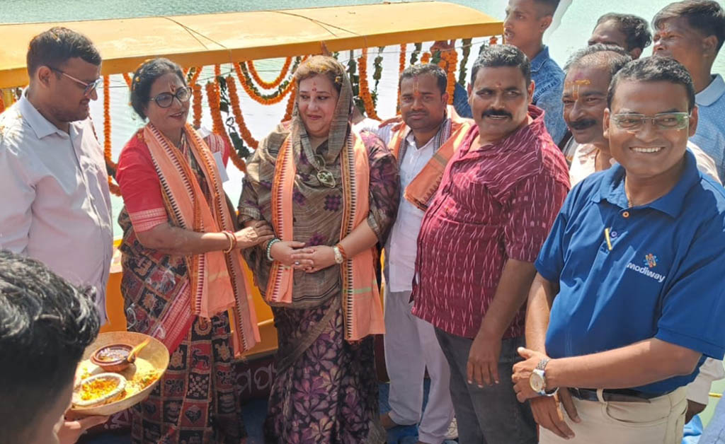 ରଣପୁର: ବୋଇତ ବନ୍ଦାଣ ଉତ୍ସବ ଉଦ୍ଘାଟନ କଲେ ବାଚସ୍ପତି ରଣପୁର: ବୋଇତ ବନ୍ଦାଣ ଉତ୍ସବ ଉଦ୍ଘାଟନ କଲେ ବାଚସ୍ପତି