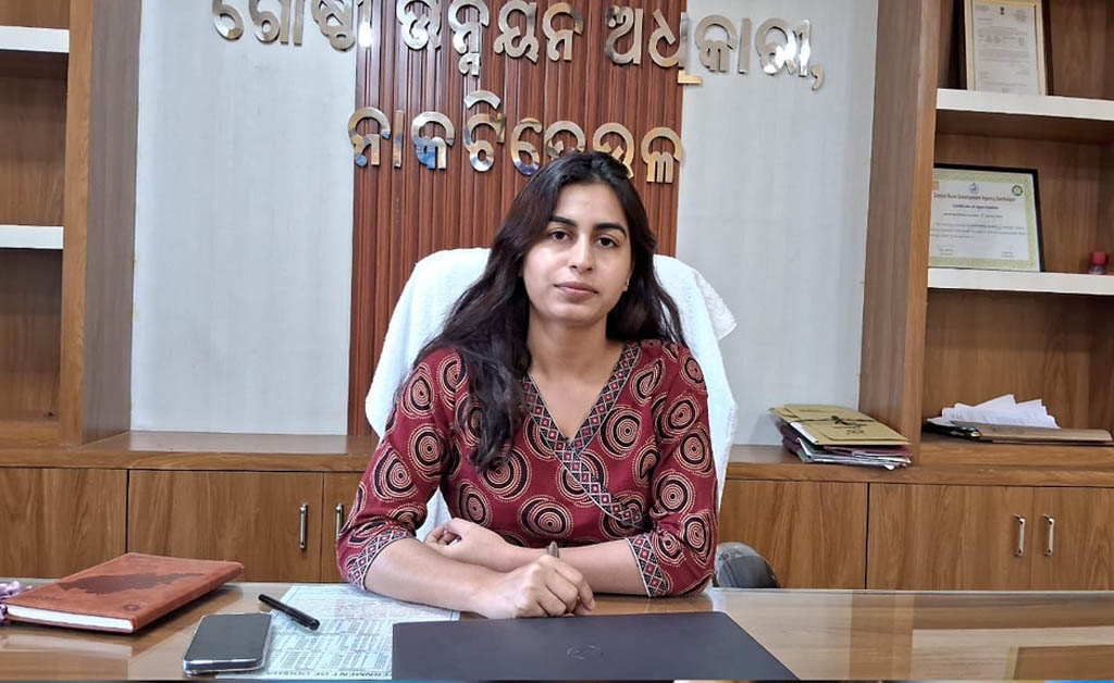 ଆଇଏଏସ ଶୁଭ୍ରା ପଣ୍ଡା ହେଲେ ନାକଟିଦେଉଳ ବ୍ଲକ ବିଡ଼ିଓ ଆଇଏଏସ ଶୁଭ୍ରା ପଣ୍ଡା ହେଲେ ନାକଟିଦେଉଳ ବ୍ଲକ ବିଡ଼ିଓ