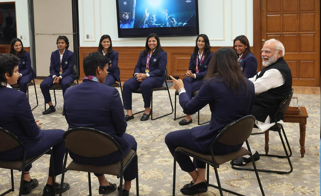 ଆଇସିସି ମହିଳା ବିଶ୍ୱକପ ୨୦୨୫ ଚାମ୍ପିଅନ୍ ଦଳ ସହିତ ଆଲୋଚନା କଲେ ପ୍ରଧାନମନ୍ତ୍ରୀ ଆଇସିସି ମହିଳା ବିଶ୍ୱକପ ୨୦୨୫ ଚାମ୍ପିଅନ୍ ଦଳ ସହିତ ଆଲୋଚନା କଲେ ପ୍ରଧାନମନ୍ତ୍ରୀ