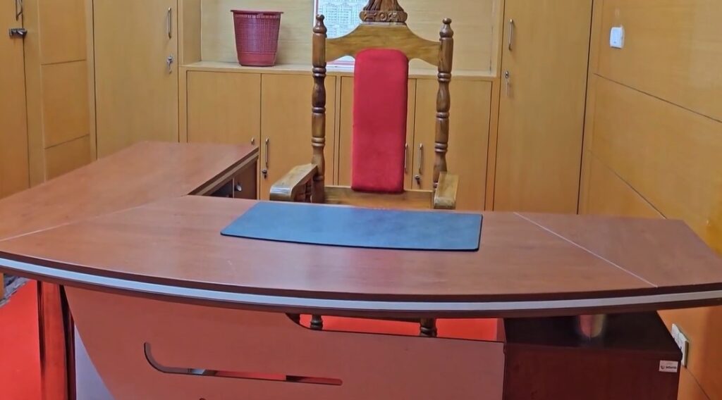 ଆଜି ରାଷ୍ଟ୍ରପତି କିଛି ସମୟ ପାଇଁ ହେବେ ମନ୍ତ୍ରୀ, ଆଶ୍ଚର୍ଯ୍ୟ ଲାଗୁଛି କି? ଜାଣନ୍ତୁ କେମିତି ଆଜି ରାଷ୍ଟ୍ରପତି