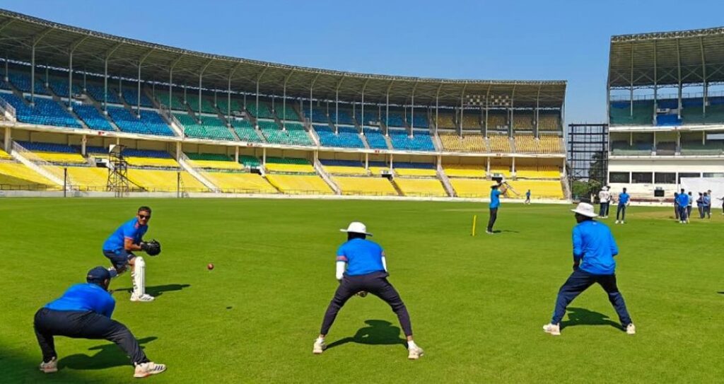 Barabati T20 Match: ଆଜିଠାରୁ ଅନଲାଇନ ଟିକେଟ ବିକ୍ରି ଆରମ୍ଭ, ଜାଣନ୍ତୁ ଟିକେଟ ମୂଲ୍ୟ Barabati T20 Match: