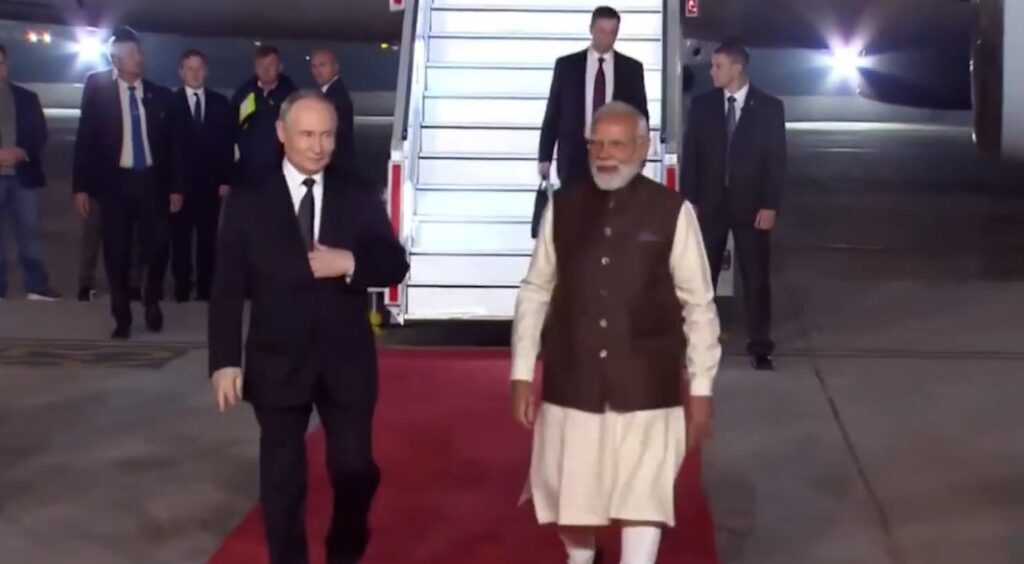 Putin Arrives in New Delhi