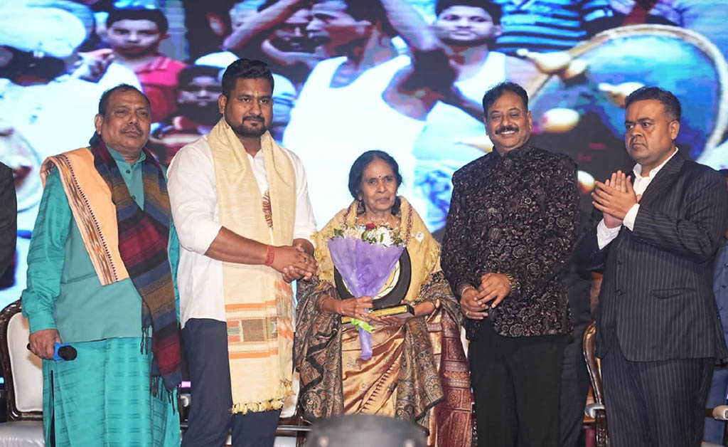 ଖୋର୍ଦ୍ଧା ମହୋତ୍ସବ ଦ୍ଵିତୀୟ ସନ୍ଧ୍ୟାରେ ପାରମ୍ପାରିକ ଲୋକକଳା ପ୍ରଦର୍ଶନ ଖୋର୍ଦ୍ଧା ମହୋତ୍ସବ ଦ୍ଵିତୀୟ ସନ୍ଧ୍ୟାରେ ପାରମ୍ପାରିକ ଲୋକକଳା ପ୍ରଦର୍ଶନ