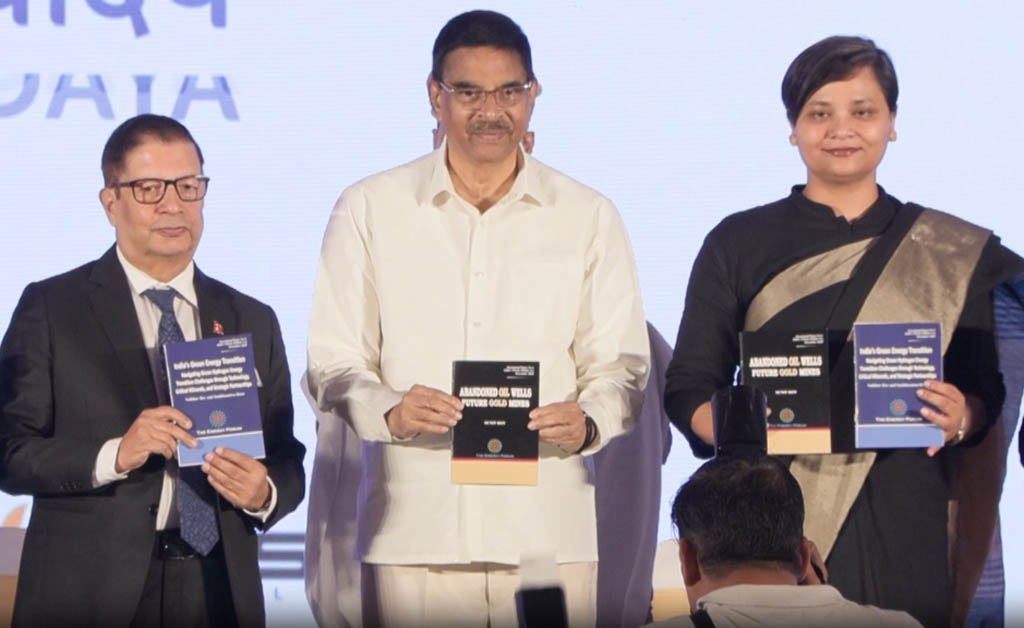 ପୂର୍ବୋଦୟ ଅନ୍ତର୍ଜାତୀୟ ସମ୍ମିଳନୀର ତୃତୀୟ ସଂସ୍କରଣ ଉଦଘାଟନ କଲେ ରାଜ୍ୟପାଳ Governor Dr. Haribabu Kambhampati attends Purvodaya International Conference.