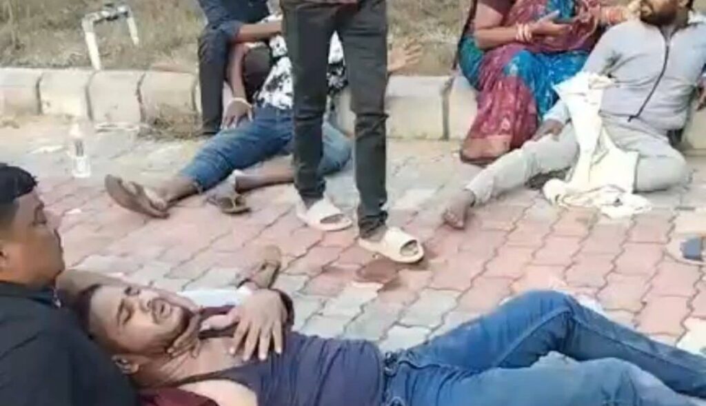 ଧର୍ମଶାଳାରେ ପୁଣି ହିଂସା, ପୂର୍ବତନ ବିଧାୟକ ପ୍ରଣବ ଓ ବିଧାୟକ ହିମାଂଶୁଙ୍କ ସମର୍ଥକଙ୍କ ମଧ୍ୟରେ ପିଟାପିଟି ଧର୍ମଶାଳାରେ ପୁଣି ହିଂସା