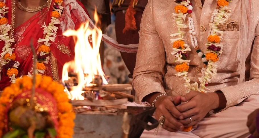 ରାଜ୍ୟ ସରକାରଙ୍କ ବଡ ନିଷ୍ପତି, ଏଣିକି କନ୍ୟା ବିବାହ ପାଇଁ ମିଳିବ ୫୧ ହଜାର ଟଙ୍କା, ଜାଣନ୍ତୁ କଣ କରିବେ ରାଜ୍ୟ ସରକାରଙ୍କ ବଡ ନିଷ୍ପତି