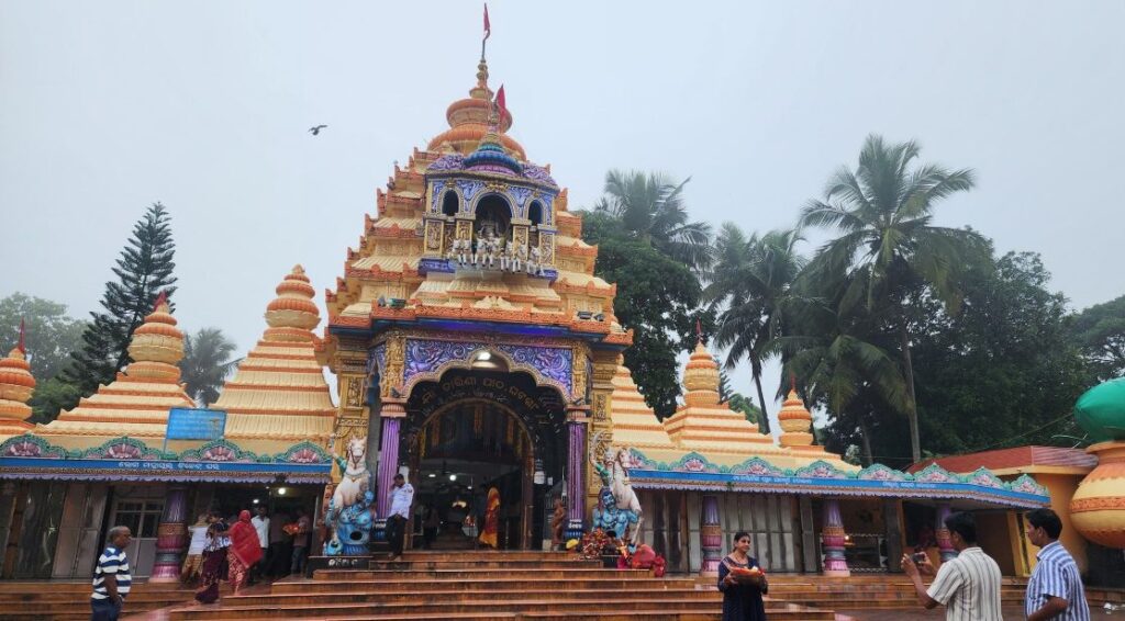 CM To Visit Maa Tarini Temple: ମା’ତାରିଣୀଙ୍କ ପୀଠ ଗସ୍ତ କରିବେ ମୁଖ୍ୟମନ୍ତ୍ରୀ, ହେବ ବଡ ଘୋଷଣା CM To Visit Tarini Temple