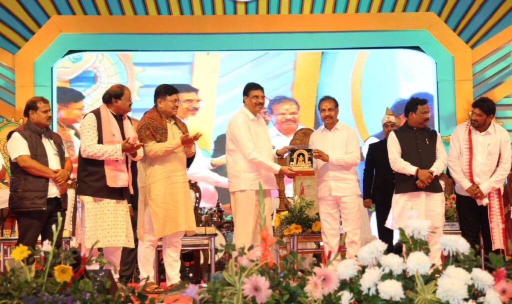 ଉଦଘାଟିତ ହେଲା ଗୋପାଳପୁର ବେଳାଭୂମି ମହୋତ୍ସବ