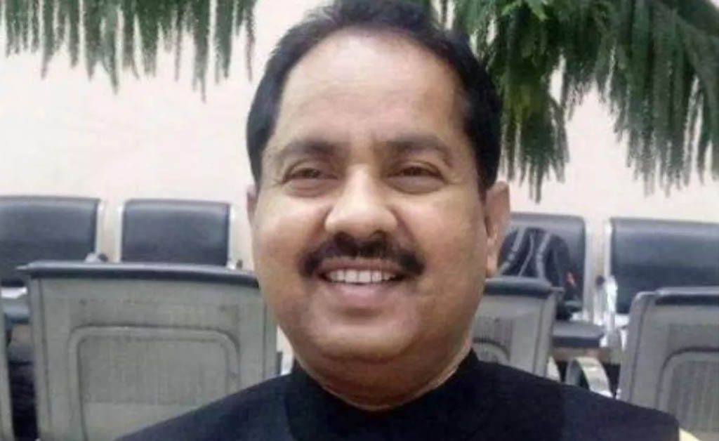 ମନ୍ତ୍ରୀସ୍ତରୀୟ ବୈଠକ ସମୟରେ ବିଧାୟକଙ୍କ ମୃତ୍ୟୁ: ଗତକାଲି ପାଳିଥିଲେ ଜନ୍ମଦିନ ମନ୍ତ୍ରୀସ୍ତରୀୟ ବୈଠକ ସମୟରେ ବିଧାୟକଙ୍କ ମୃତ୍ୟୁ: ଗତକାଲି ପାଳିଥିଲେ ଜନ୍ମଦିନ