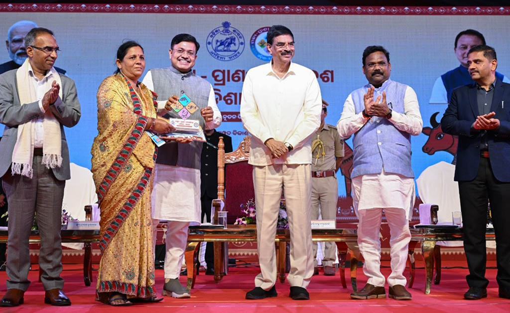 ମତ୍ସ୍ୟ-ପ୍ରାଣୀ ସମାବେଶର ଶେଷ ଦିନ: ଜନ ସମୁଦ୍ର ପାଲଟିଲା ଜନତା ମଇଦାନ ମତ୍ସ୍ୟ-ପ୍ରାଣୀ ସମାବେଶର ଶେଷ ଦିନ: ଜନ ସମୁଦ୍ର ପାଲଟିଲା ଜନତା ମଇଦାନ