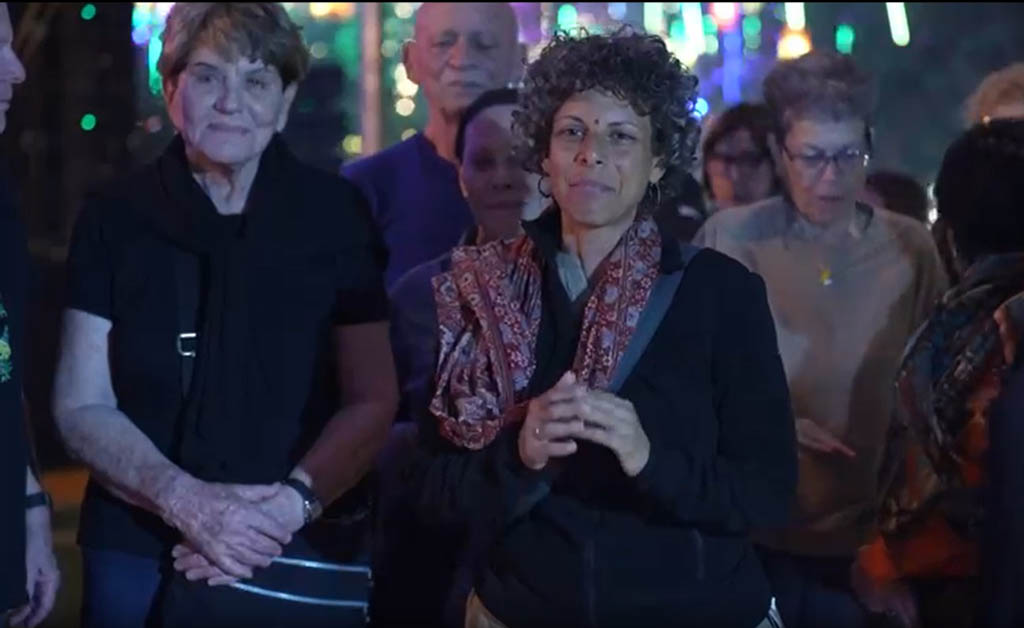 ମୁକ୍ତେଶ୍ୱର ଉତ୍ସବର ଦ୍ୱିତୀୟ ସନ୍ଧ୍ୟା: ଓଡ଼ିଶୀ ନୃତ୍ୟର ଭରପୁର ଆନନ୍ଦ ନେଲେ ଦର୍ଶକ Second Evening of the Mukteswar Dance Festival held in the courtyard of the Mukteswar Temple