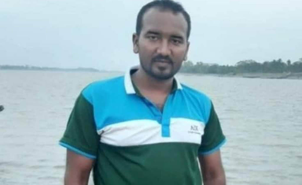 ୩ ସପ୍ତାହ ମଧ୍ୟରେ ପଞ୍ଚମ ଘଟଣା: ବାଂଲାଦେଶରେ ଆଉ ଜଣେ ହିନ୍ଦୁ ଯୁବକଙ୍କୁ ଗୁଳି କରି ହତ୍ୟା ବାଂଲାଦେଶରେ ଆଉ ଜଣେ ହିନ୍ଦୁ ଯୁବକଙ୍କୁ ଗୁଳି କରି ହତ୍ୟା