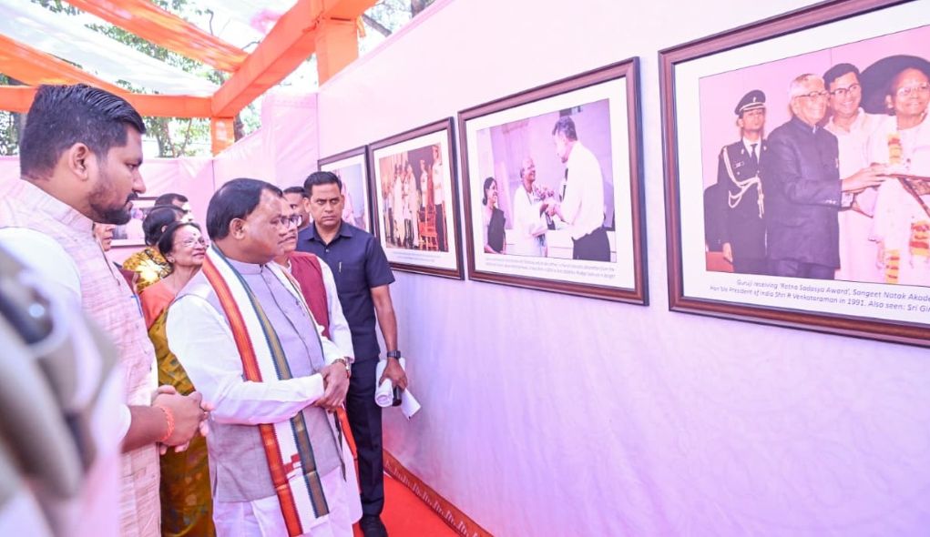 ଗୁରୁ କେଳୁଚରଣ ମହାପାତ୍ରଙ୍କ ଜନ୍ମ ଶତବାର୍ଷିକୀ, ଯୋଗଦେଲେ ମୁଖ୍ୟମନ୍ତ୍ରୀ ମୋହନ ମାଝୀ ଗୁରୁ କେଳୁଚରଣ ମହାପାତ୍ର