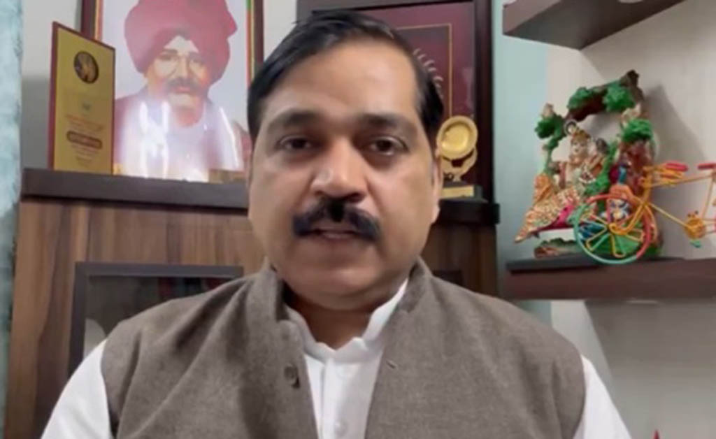 ସମାଜବାଦୀ ପାର୍ଟି ମୁଖପାତ୍ର ମନୋଜ ଯାଦବ ଗିରଫ, ଜାଣନ୍ତୁ କାହିଁକି? ସମାଜବାଦୀ ପାର୍ଟି ମୁଖପାତ୍ର ମନୋଜ ଯାଦବ ଗିରଫ, ଜାଣନ୍ତୁ କାହିଁକି?