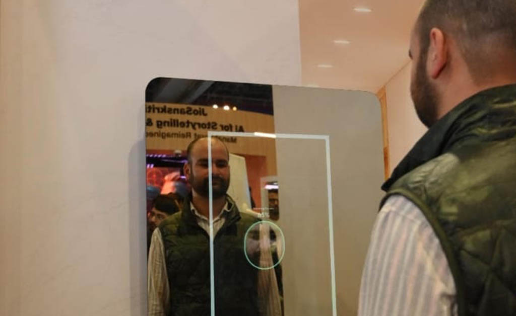 ଜିଓ ଆରୋଗ୍ୟ ଏଆଇ ଦ୍ୱାରା କେବଳ କିଛି ମିନିଟ୍ରେ ସ୍ୱାସ୍ଥ୍ୟ ସ୍କ୍ରିନିଂ, ଏଆଇ କ୍ଲିନିକ୍ ମଡେଲ୍ ପ୍ରସ୍ତୁତ ଜିଓ ଆରୋଗ୍ୟ ଏଆଇ